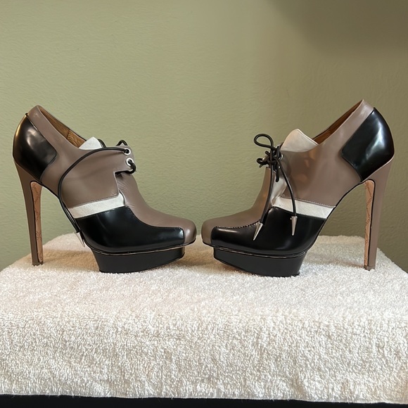 L.A.M.B. Leather Color Block High Heel Lace-up Shoes In Brown White Black 8M - Picture 4 of 8